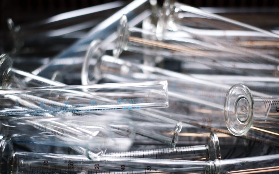 Transforming Decision-Making: Unleashing the Potential of Asynchronous Data Science and Generative AI