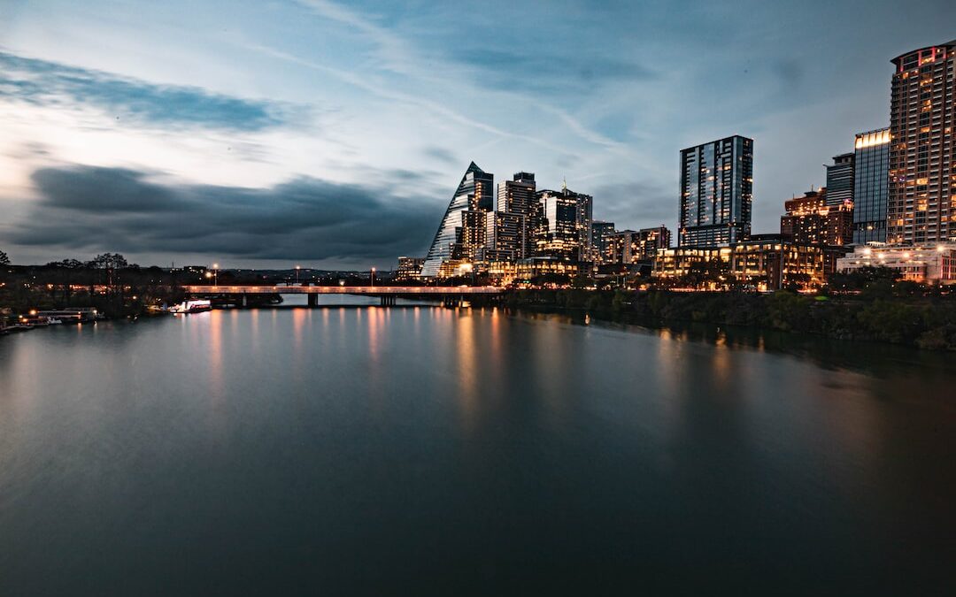 Leading the Way: UT Austin-Amazon Science Hub Revolutionizes Language Models for Truthfulness and Accessibility