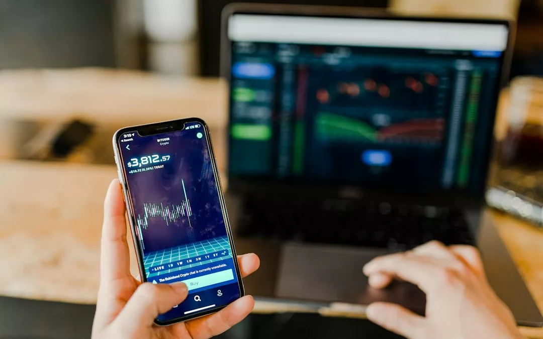 Navigating the Convergence of FinTech: Adapting to Innovative Trends on the Rise