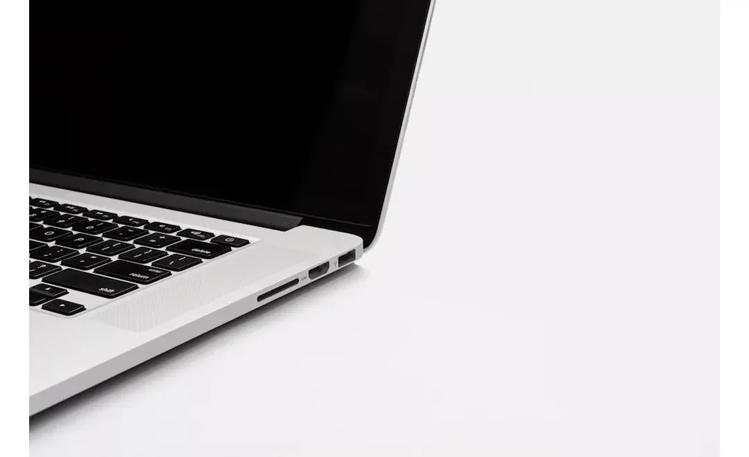 Adapting to Tougher Cybersecurity Rules for Data Centers in a Fast-Changing World